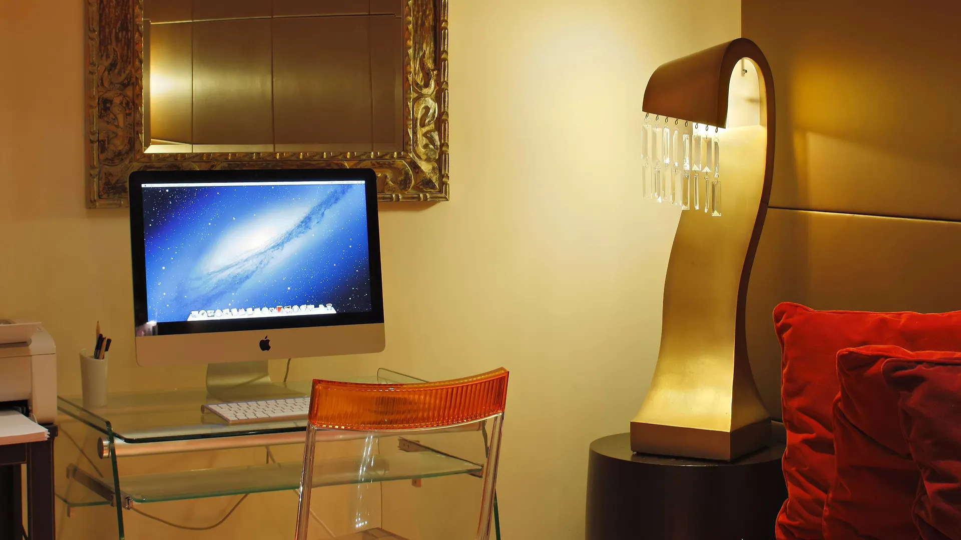 Hotel Westside Arc De Triomphe 4*