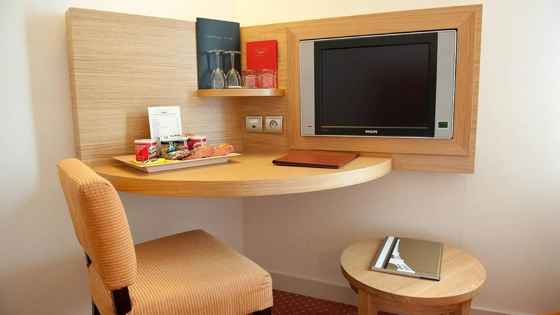 Hotel Westside Arc De Triomphe Paris