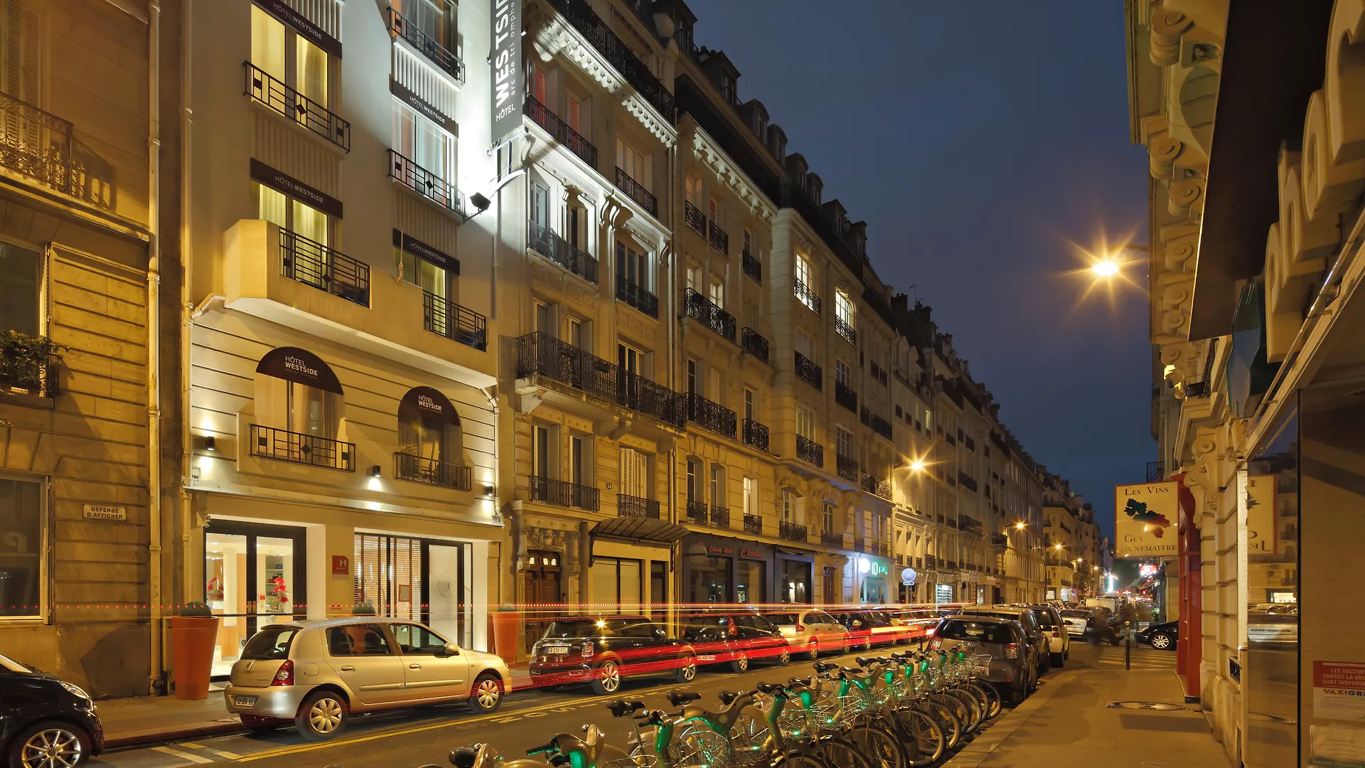 Westside Arc De Triomphe Hotel